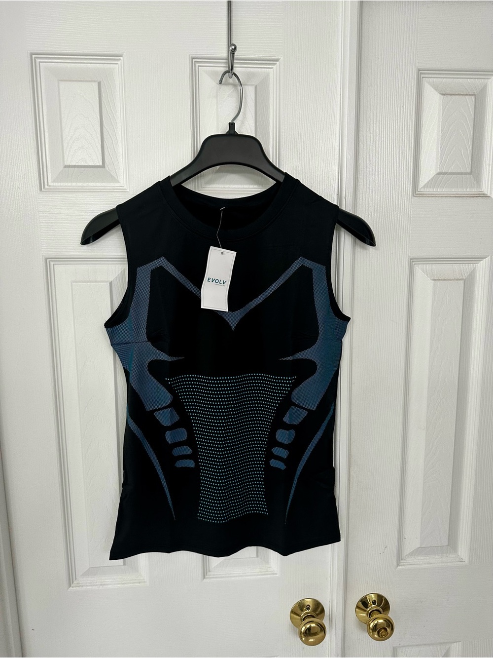 EVOLV Men's Black Sleeveless Muscle Tee with Graphite Accent